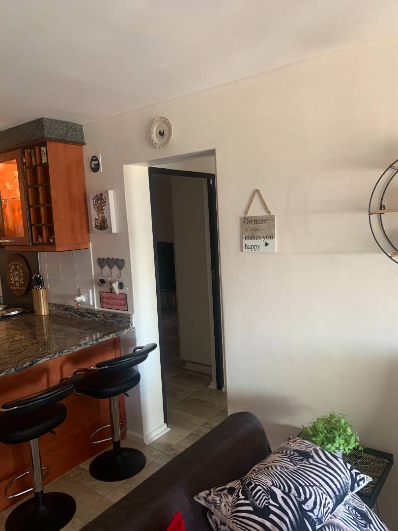 To Let 2 Bedroom Property for Rent in De Bakke Western Cape